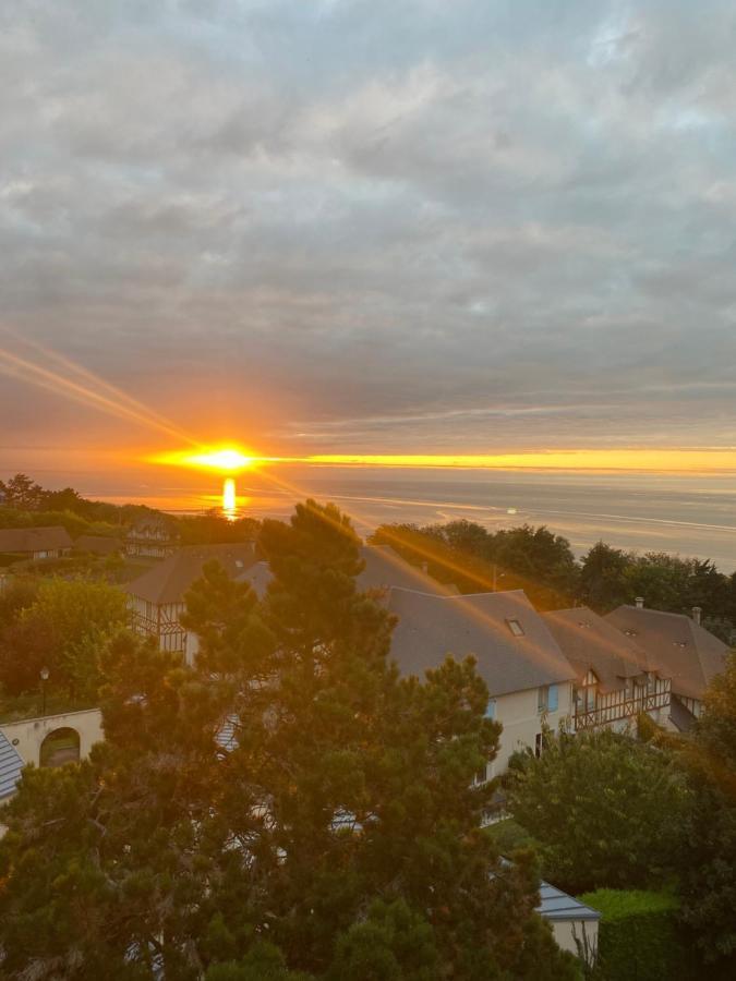 La Perle Marine Apartamento Trouville-sur-Mer Exterior foto